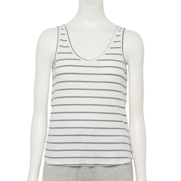 So XL blue/white stripe double v neck tank top (knotted front can be und… - Picture 5 of 9
